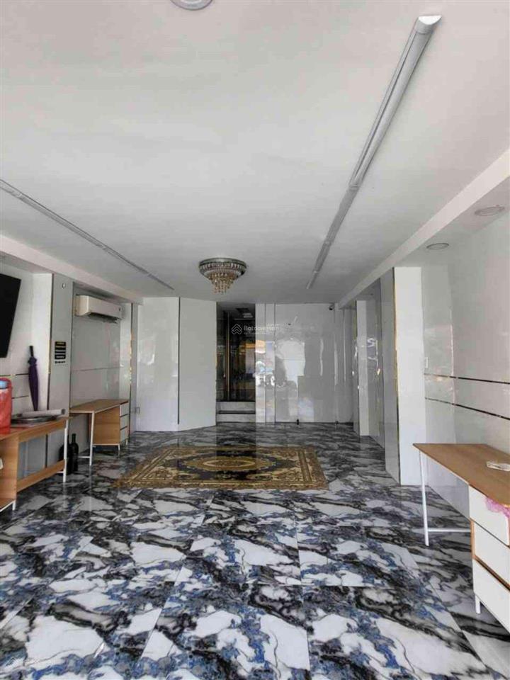 Bán gấp nhà mặt phố tại 34 nguyễn văn cừ, cầu ông lãnh, giá cực chất 45 tỷ, 57m2