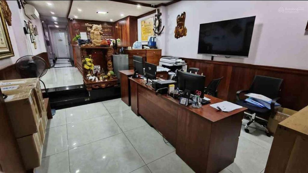 Sát tô hiến thành 127m2 cao 7 tầng btct mới đẹp có thang máy  12 phòng  thuê 100tr/ tháng