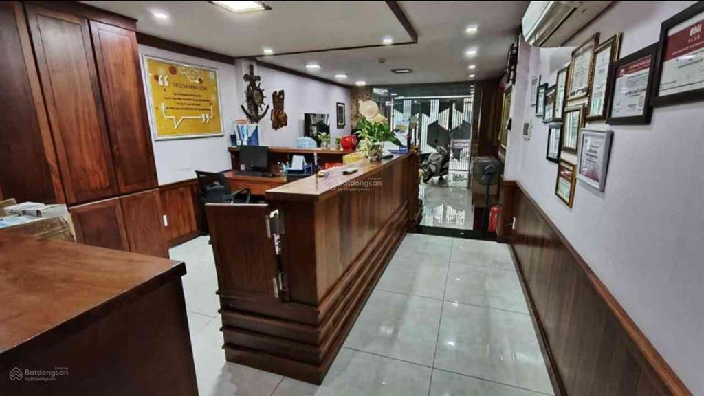 Sát tô hiến thành 127m2 cao 7 tầng btct mới đẹp có thang máy  12 phòng  thuê 100tr/ tháng