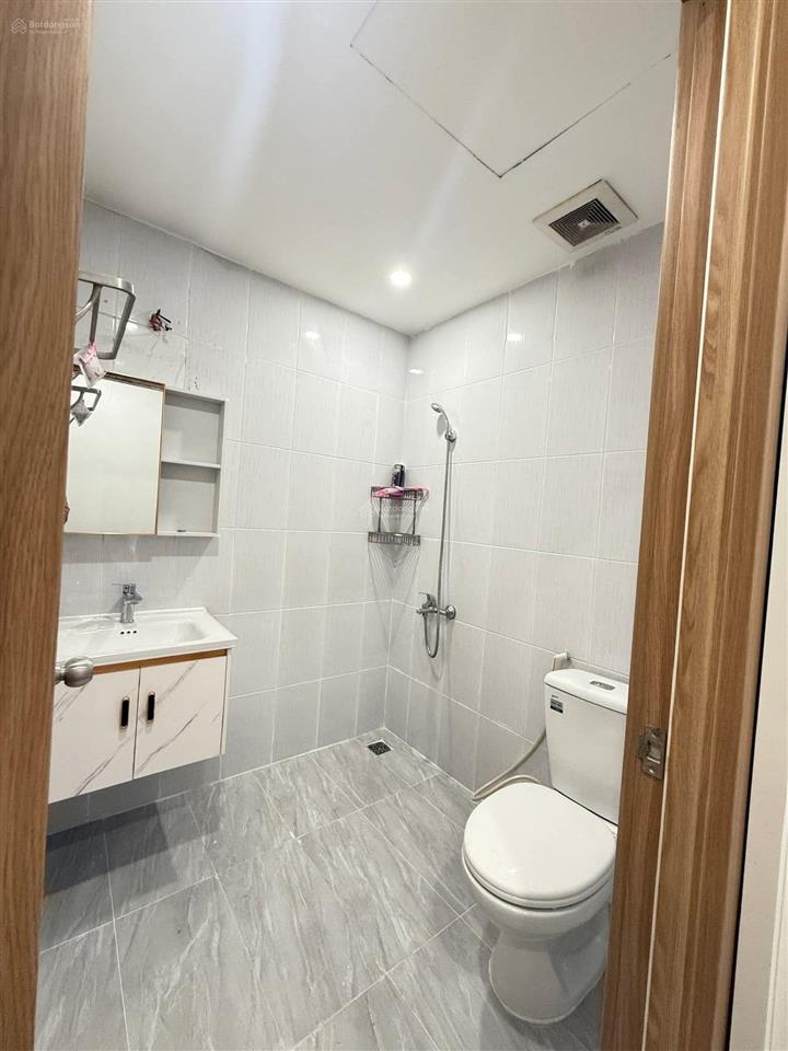 Bán căn hộ jamona city 73m2  2pn có nội thất, view sông thoáng mát, sổ hồng, giá 3,x tỷ