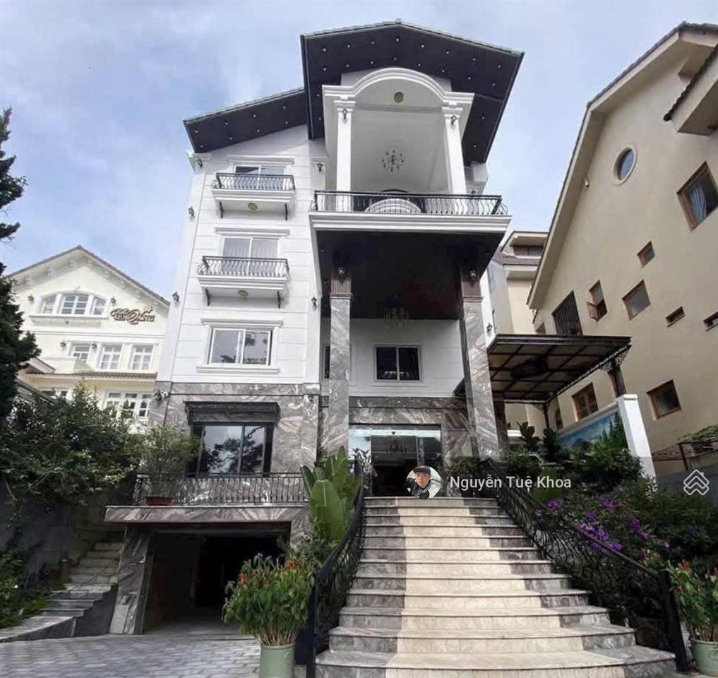 Bán khách sạn mặt tiền triệu việt vương phường 4 đà lạt 85tỷ