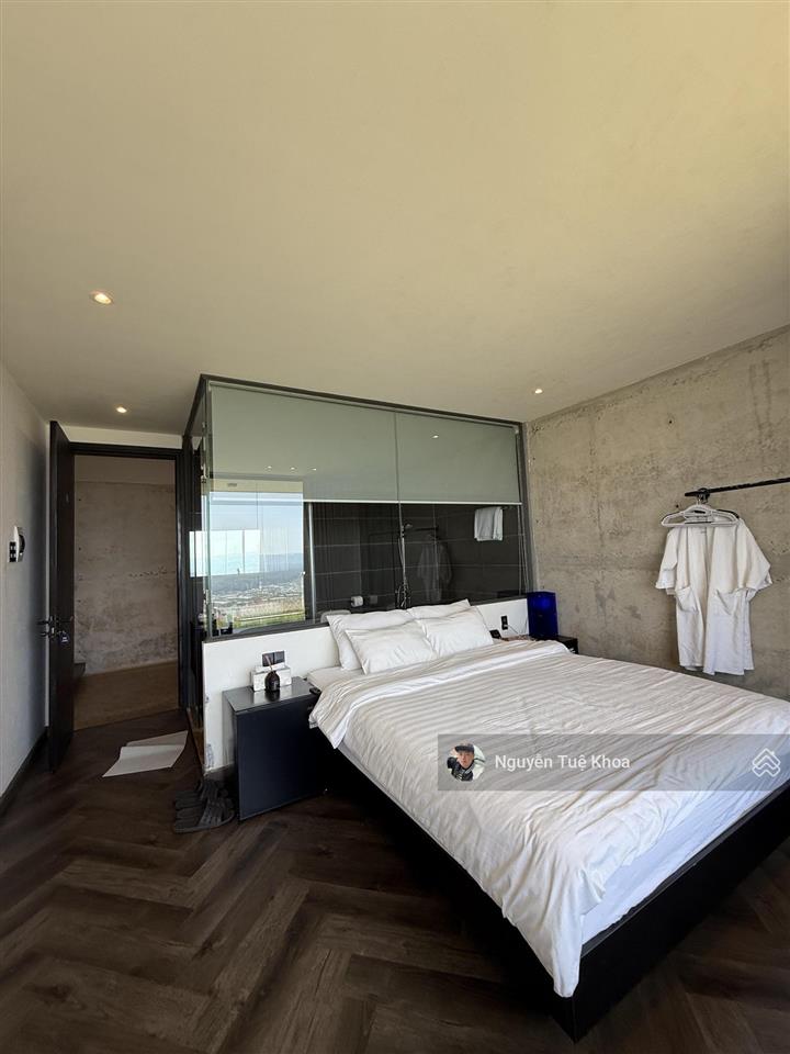 Bán villa sân vườn nghỉ dưỡng view đẹp 1630m2 giá 24tỷ