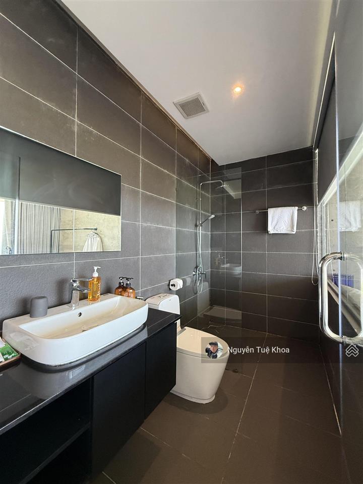 Bán villa sân vườn nghỉ dưỡng view đẹp 1630m2 giá 24tỷ