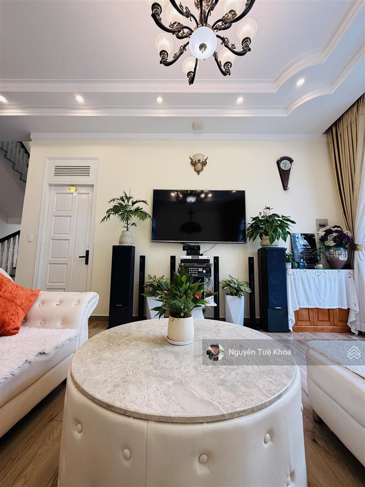 Villa 19tỷ đẹp ngay trung tâm của thành phố đà lạt