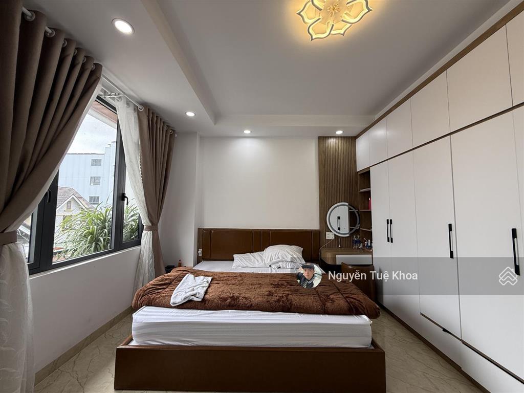7,9 tỷ bán nhà phố phường 9 thành phố đà lạt srxd