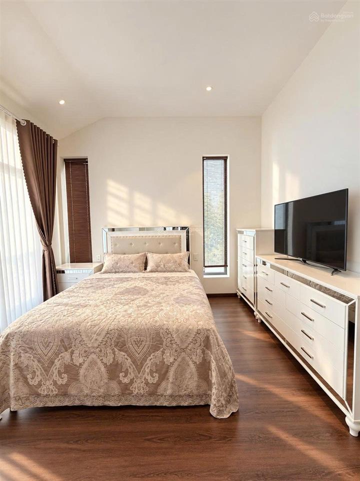 Villa hai mặt tiền phường lâm viên đà lạt 7,2 tỷ