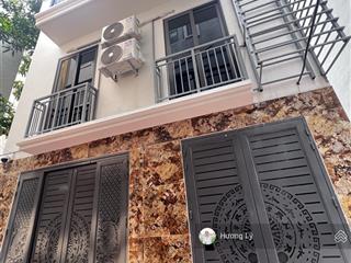 Bán căn hộ dịch vụ đa sỹ 85m x 6 tầng thang máy, 16 phòng khép kín, dòng tiền 70tr/tháng, 17 tỷ