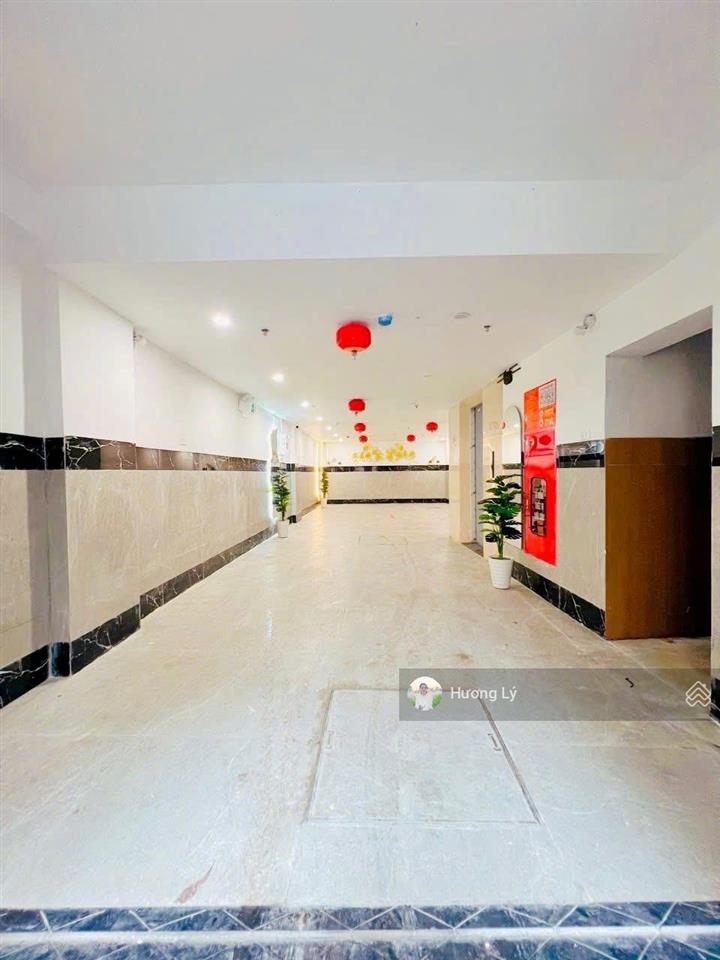 Căn hộ dịch vụ vip hoàng đạo thành 100m x 8 tầng thang máy, 25 phòng kk, doanh thu 180tr, 2 tỷ/năm