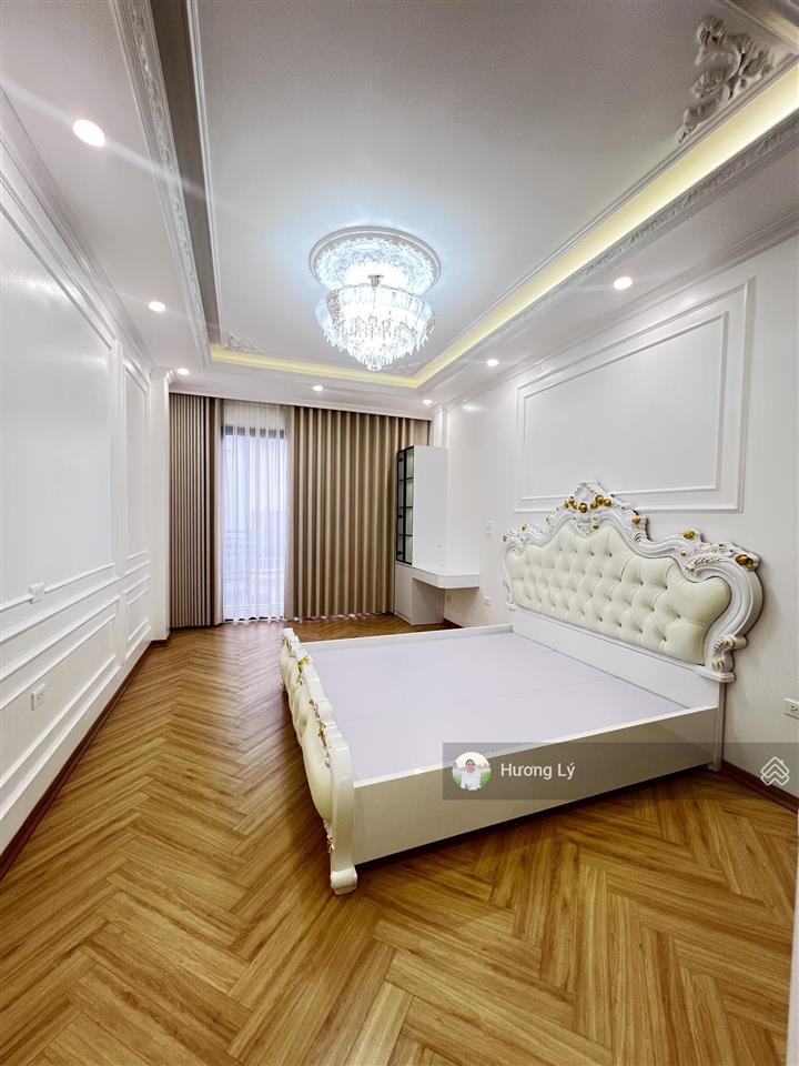 Rẻ hơn thị trường 2 tỷ! bán nhà thanh bình 42m x 6 tầng thang máy, ô tô vào nhà, kinh doanh đỉnh