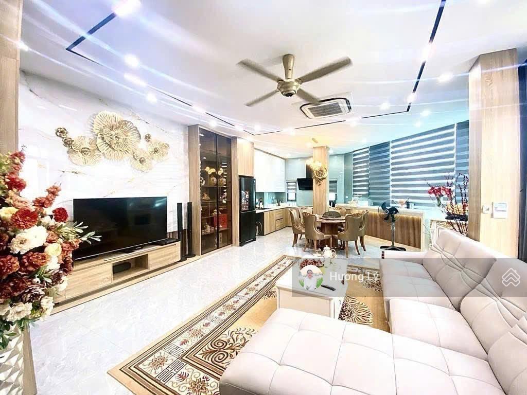 Bán nhà lk mỗ lao 50m x 5 tầng, thông sàn kinh doanh, ô tô vào nhà, vỉa hè rộng, 19.x tỷ