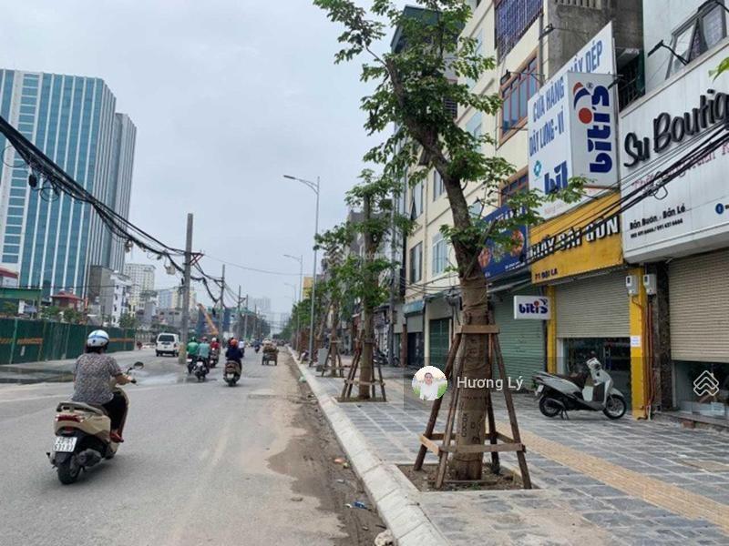 Cực sốc! mặt phố đại la 40m 7 tầng thang máy, kinh doanh đỉnh cao, nội thất sang, vỉa hè đá bóng