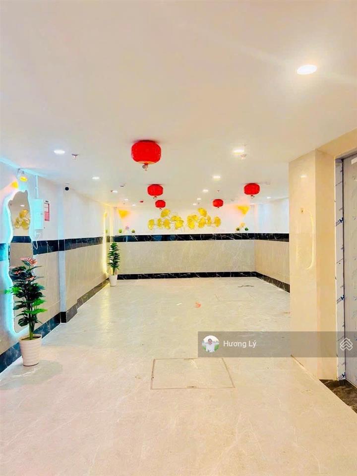 Bán chdv hoàng đạo thành 95m x 8 tầng thang máy, 25 phòng kk, dòng tiền hơn 2 tỷ/năm, 2 mặt đường