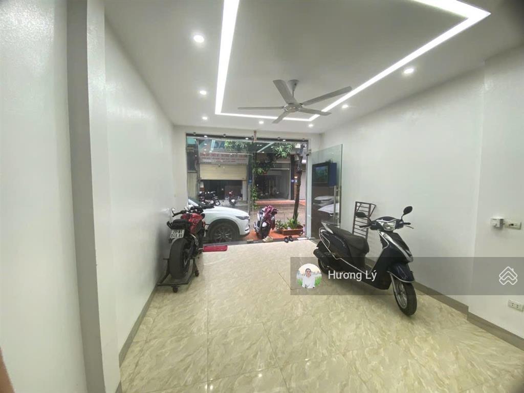 Chủ mót bán! nhà liền kề mậu lương 50m2 x 4 tầng, mt 4m, phân lô, vỉa hè, ô tô vào nhà 14 tỷ còn tl