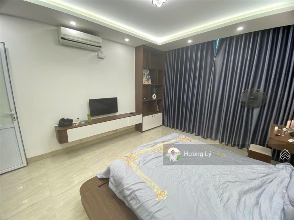 Chủ mót bán! nhà liền kề mậu lương 50m2 x 4 tầng, mt 4m, phân lô, vỉa hè, ô tô vào nhà 14 tỷ còn tl