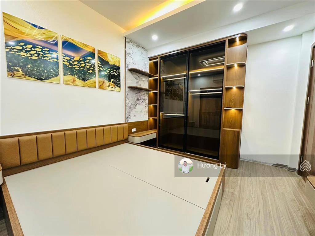 Đẳng cấp! bán nhà trương định 50m x 5 tầng, mt 5m, thang máy, full nội thất cao cấp, 11,8 tỷ