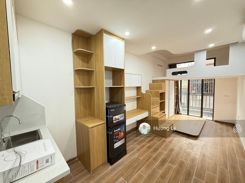 Bán chdv vũ tông phan 125m2 x 7 tầng thang máy, 28 phòng kk, doanh thu 2.2 tỷ, ô tốp vào nhà