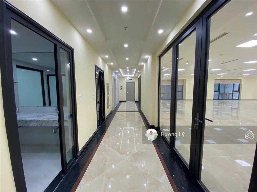 Đẳng cấp vị thế! tòa nhà vp hạng a tây hồ 350m x 9 tầng, mặt tiền 15m, vị trí kim cương, siêu vip