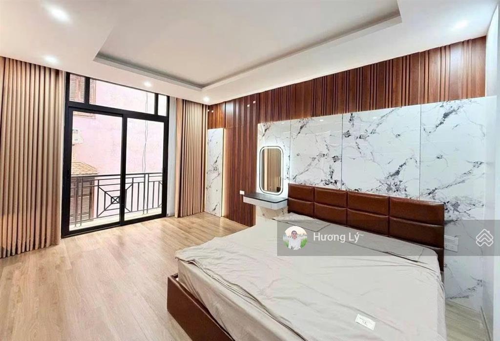 Bán nhà trần duy hưng 65m x 7 tầng thang máy, kinh doanh vp, ô tô qua, vài bước ra phố