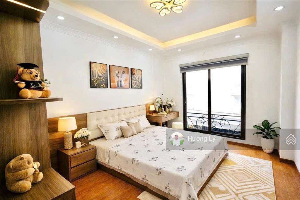 Bán nhà lk dv mậu lương dt 50m x 4 tầng, mt 4m, phân lô, vỉa hè, ô tô vào nhà, kd vp, 13.8 tỷ
