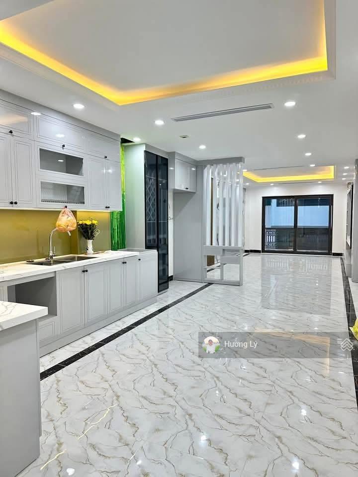 Bán nhà lk dv mậu lương dt 50m x 4 tầng, mt 4m, phân lô, vỉa hè, ô tô vào nhà, kd vp, 13.8 tỷ
