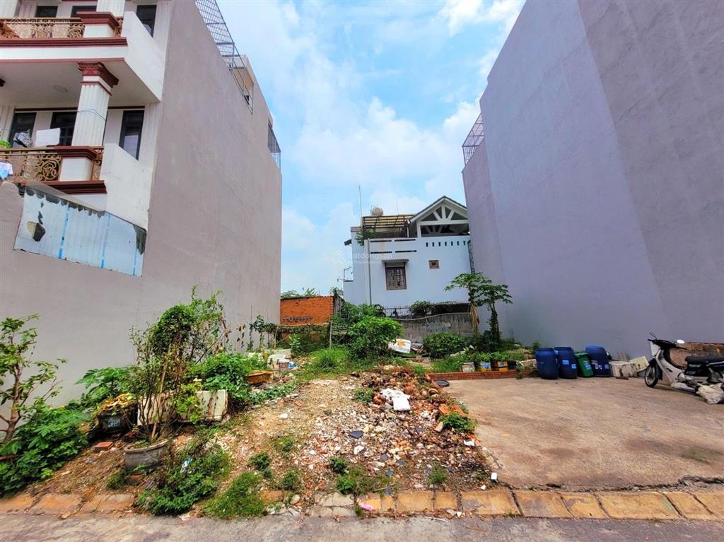 Đất hẻm xe hơi linh xuân  thủ đức  66m² (4.2  16m)