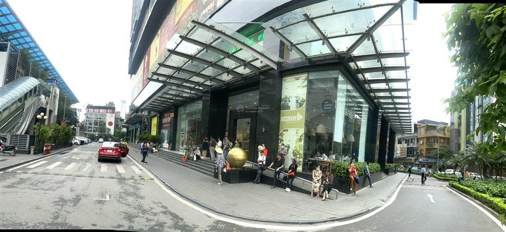 Cho thuê văn phòng discovery complex tầng 23, số 302 cầu giấy nội thất cơ bản view 2 mặt thoáng