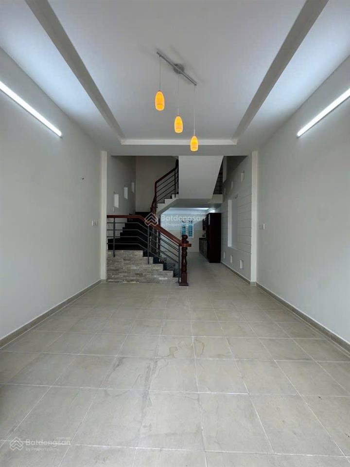 Nhà mặt tiền quang trung . gò vấp . 4 lầu . 4 x 15 . nhỉnh hơn 9 tỷ