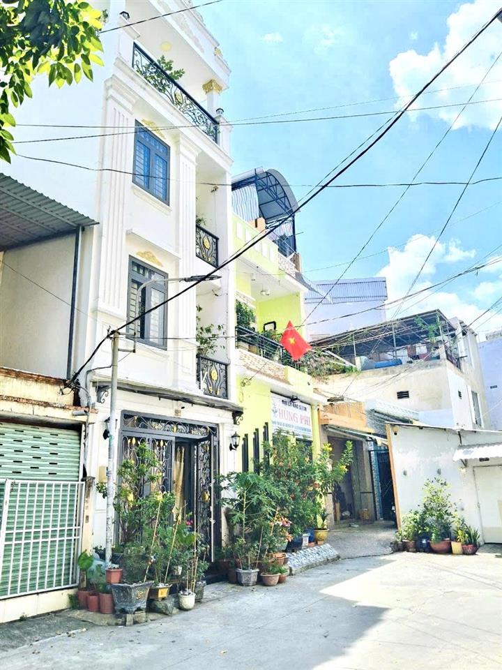 Bán nhà đẹp (4,6 x 12m) bùi minh trực gần chợ lớn  quận 8  nhỉnh 9tỷ.