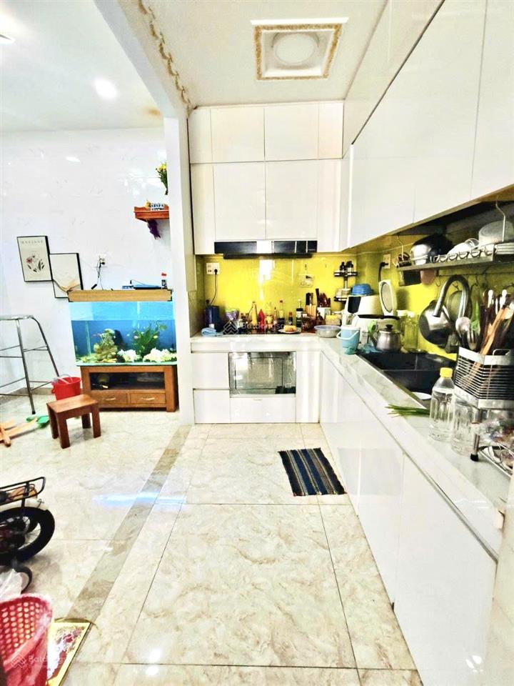 Bán nhà đẹp (4,6 x 12m) bùi minh trực gần chợ lớn  quận 8  nhỉnh 9tỷ.