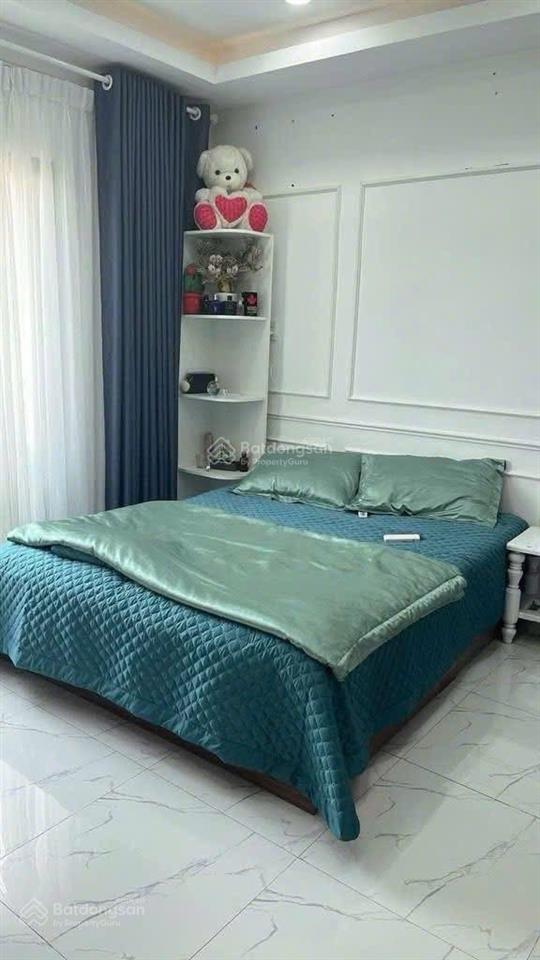 Cần bán gấp nhà đẹp  huỳnh tấn phát quận 7  nhỉnh 7.xtỷ.