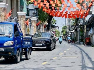 Gđ định cư canada cần bán nhà đường nguyễn thị thập (5 x 13m) ngay lotte quận 7  hơn 7.xtỷ.