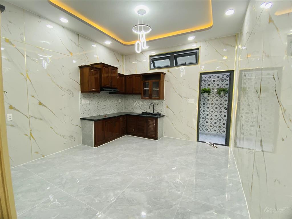 Bán nhà (mới) tạ quang bửu  parcmall quận 8  nhỉnh 10tỷ.
