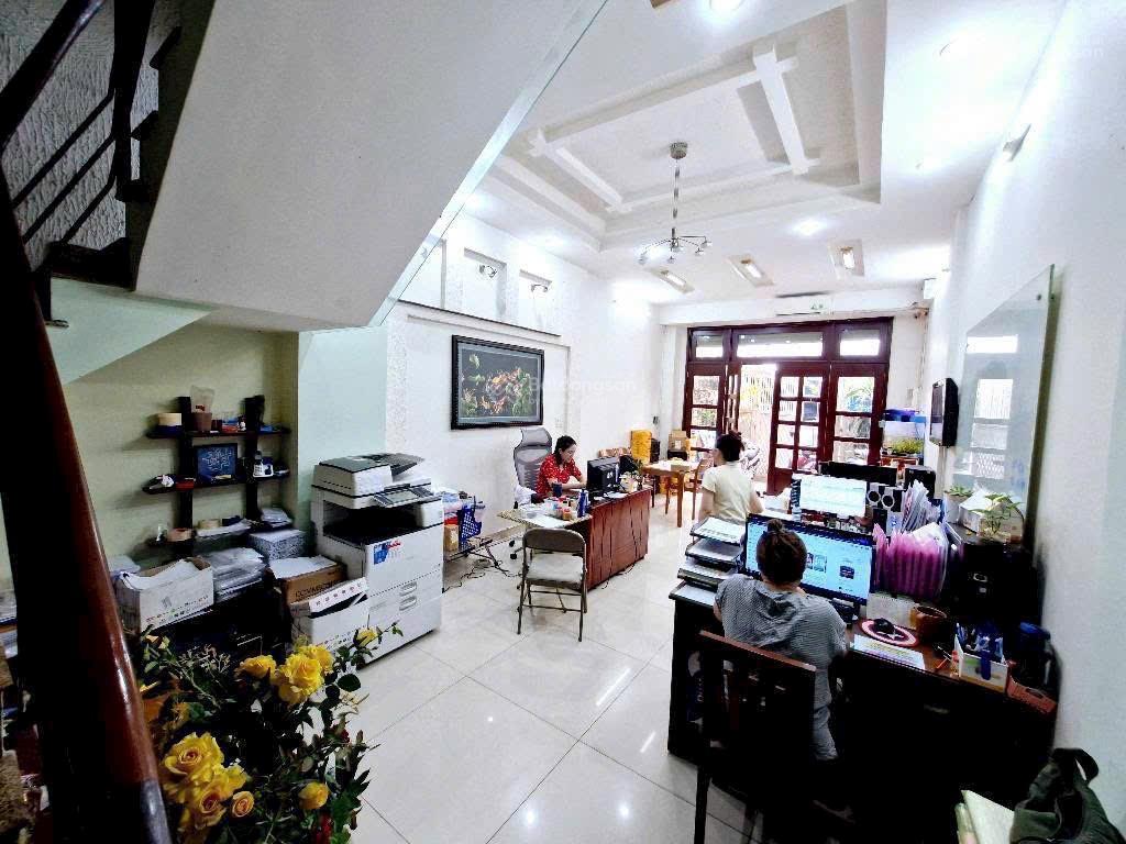 Bán nhà 4tầng hiếm khu dân cư bình hưng  đối diện bến xe quận 8  chỉ 9 tỷ x