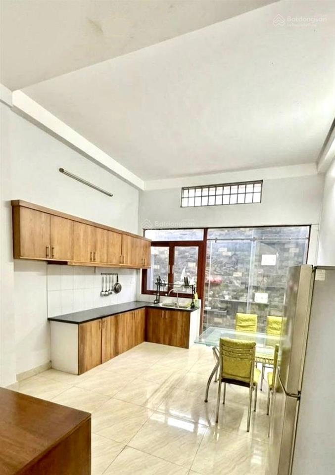 Bán nhà 4tầng hiếm khu dân cư bình hưng  đối diện bến xe quận 8  chỉ 9 tỷ x