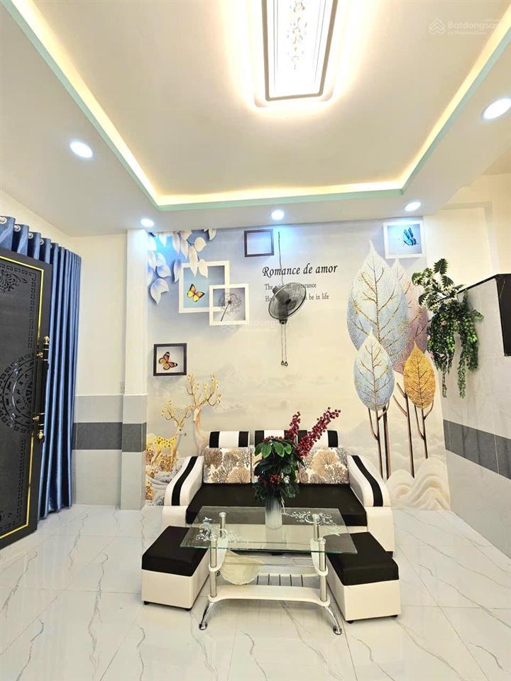 Bán nhà đẹp hẻm xe hơi  bùi minh trực quận 8  nhỉnh 5tỷ.