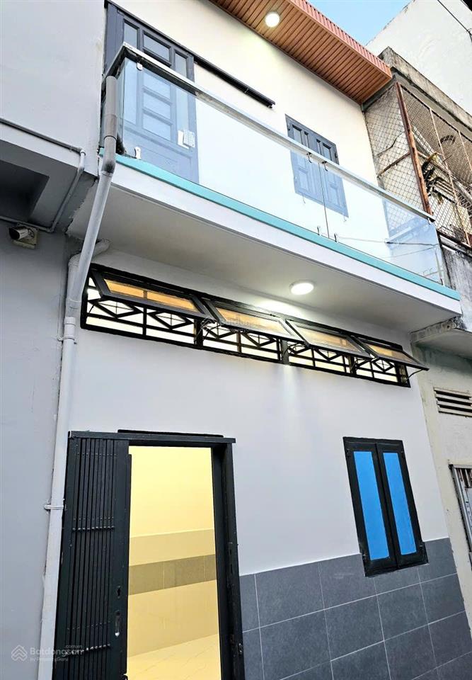 Bán nhà đẹp hẻm xe hơi  bùi minh trực quận 8  nhỉnh 5tỷ.