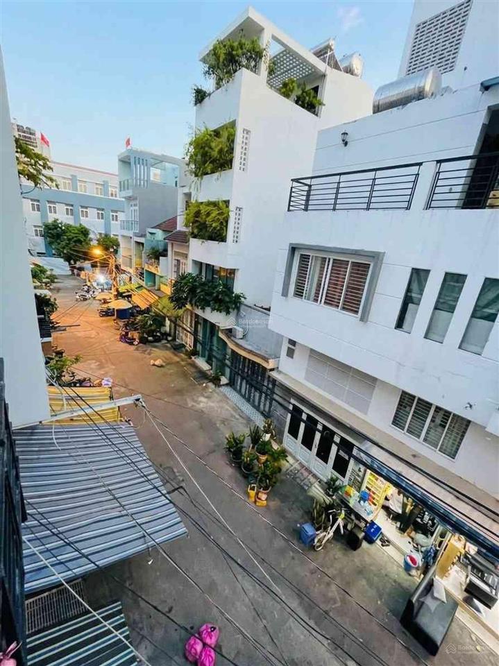 Bán nhà 5 tầng dương bá trạc quận 8  chỉ 9.xtỷ