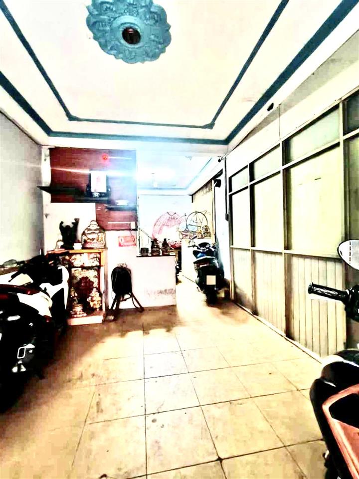 Bán nhà đẹp (6,5 x 12m) nguyễn thị tần quận 8  500m đến quận 5  nhỉnh 6. xtỷ