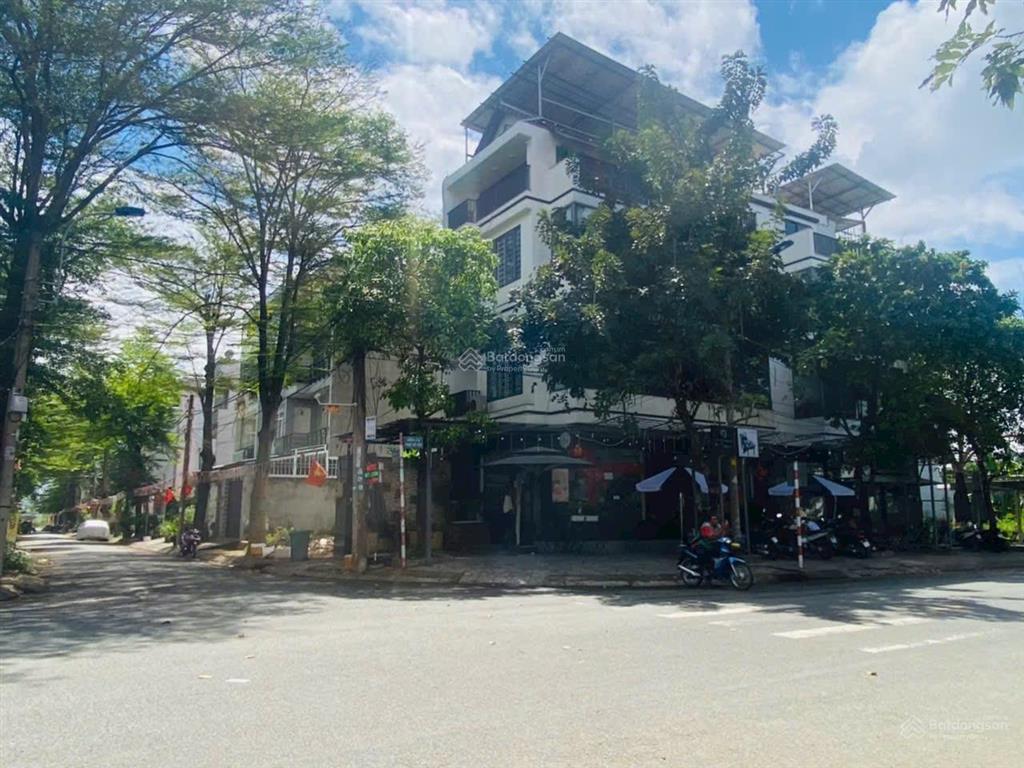 Bán nhà kinh doanh cafe  phạm thế hiển  quận 8
