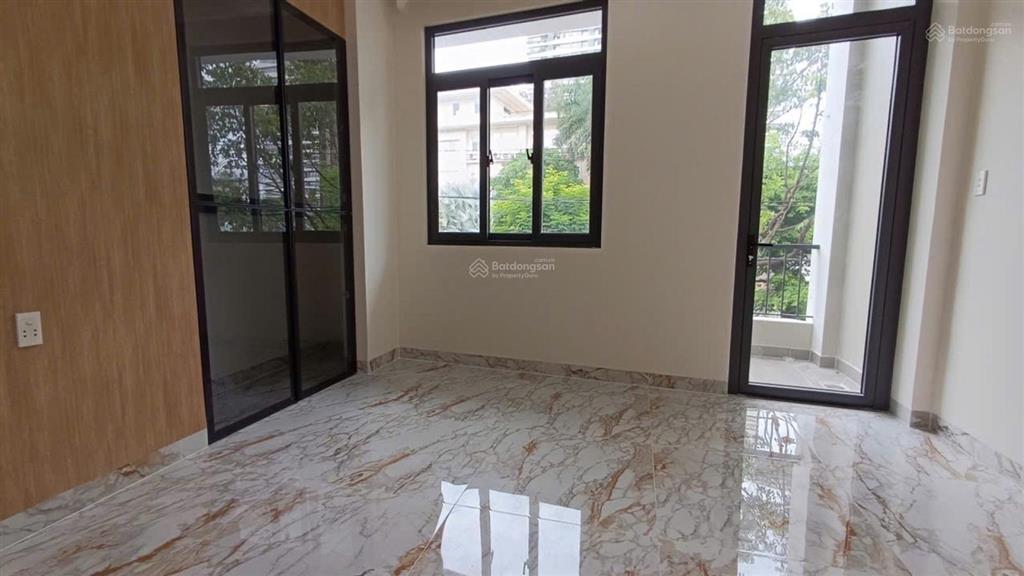 Bán nhà mới đẹp mtkd ngay phạm hùng q8