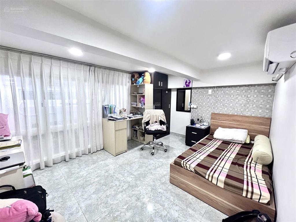 Bán nhà đẹp trần hưng đạo quận 5  nhỉnh 5ty