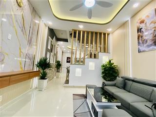 Bán nhà đẹp 4 tầng âu dương lân quận 8  giá 7.495 tỷ