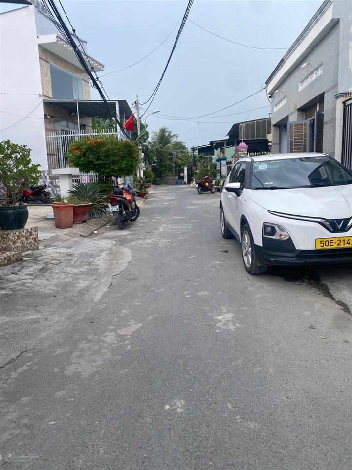Gấp lắm rồi  bán nhà (6,2x40m) đường lê văn lương  nhỉnh 4 tỷ.