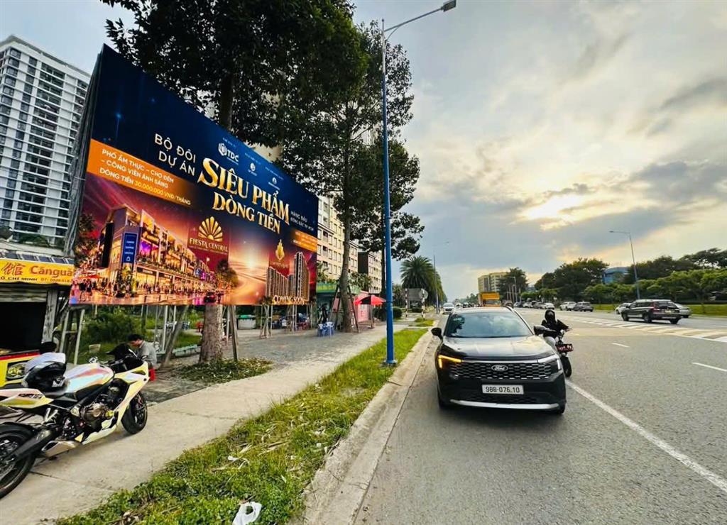 NHÀ PHỐ FIESTA CENTRAL BÌNH DƯƠNG - 28,6 TR/M² 150/M²  100% THỔ CƯ – 0987663865 SỞ HỮU
