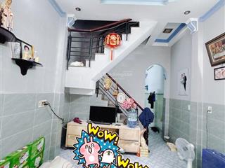 Nhà mặt tiền đường số 8, gv kết cấu 2 tầng, dt 35m2 giá 4 tỷ 750, hai xe tải tránh nhau