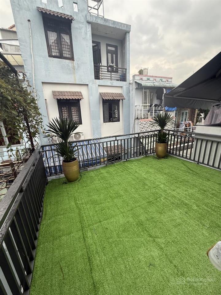 Xe hơi vào nhà huỳnh văn nghệ, p12, gv dt 72m2 kết cấu 3 tầng giá 9 tỷ 8