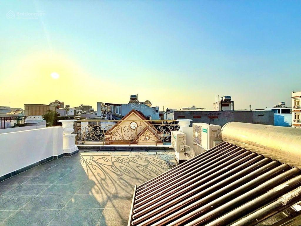 Nhà ngang 5 bề thế với 4 tầng lầu, hẻm xe hơi thông nguyễn văn công, p3, gv dt 38m2 giá 7 tỷ 7