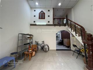 Sát xe tải thôngquang trungcông viên làng hoap8 gv  60m2 (5.5x10.9) 2 tầng  3 pn, giá 5.7 tỷ