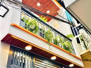 Nhỉnh 3 tỷ có ngay nhà 30m² với 3 tầng 3pnnguyễn tư giản, p12,gv tặng full nội thất cách hxh 30m