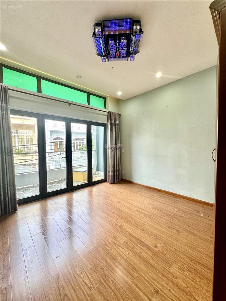 Giảm 200tr  ngay lottemart nguyễn văn lượng  nhà chính chủ 3 tầng  4pn ~68m²  chỉ 8 tỷ nhỉnh